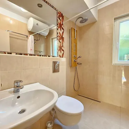 By Interhome